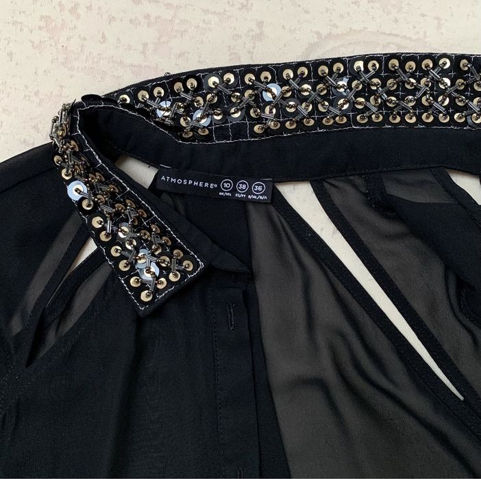 Przezroczysta bluzeczka z cekinowym kołnierzem Atmosphere S