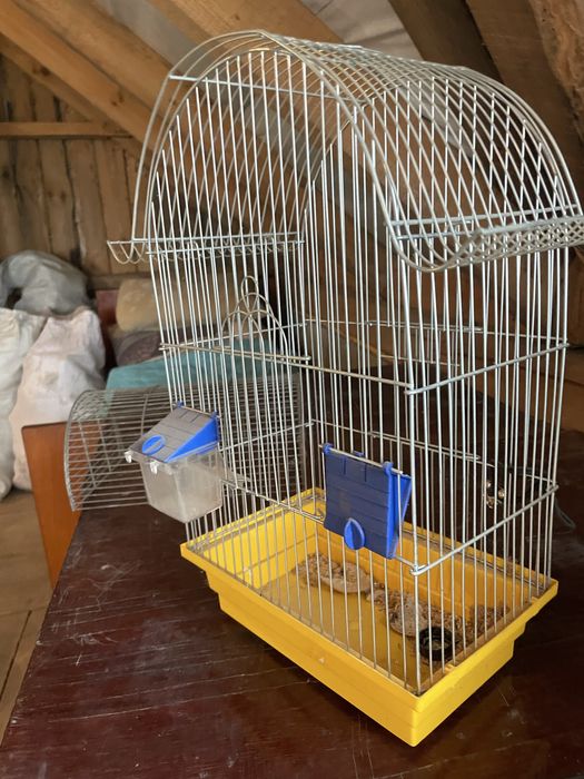 Продається клітка