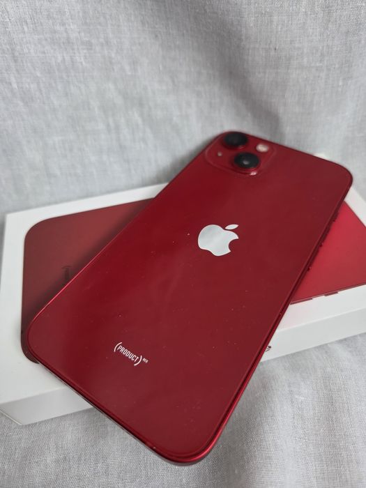 IPhone 13 czerwony