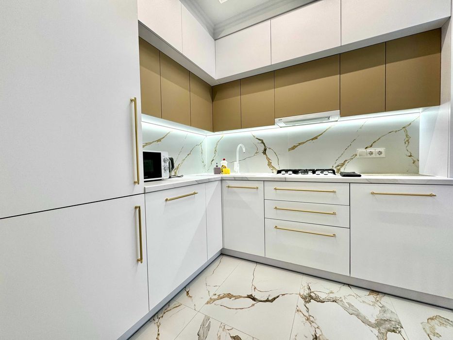 ApartPoltava Розкішна студія на Соборності, ТОП апартаменти. Банк. чек
