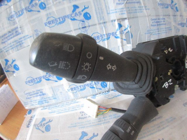Conjunto / manetes de luzes e limpa vidros FIAT Stilo Multi Wagon (192