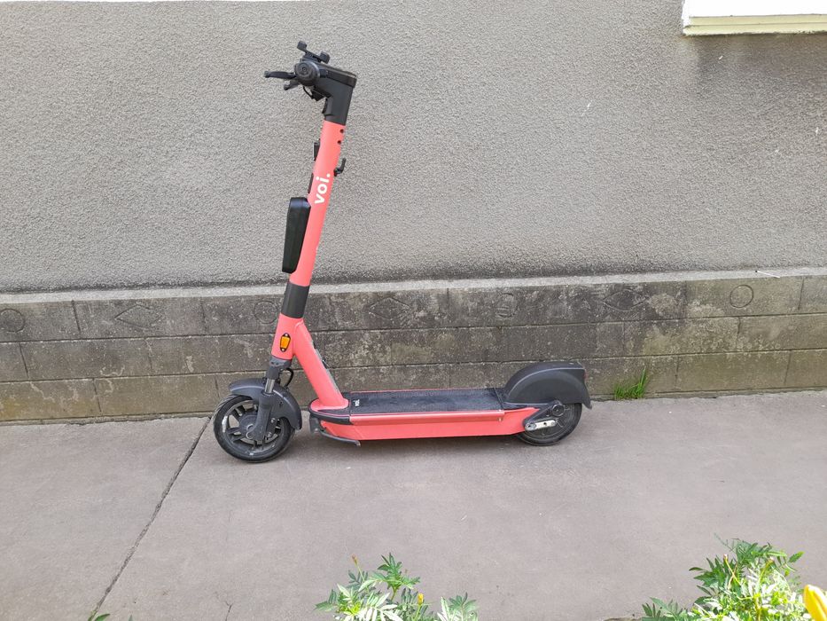 Електросамокат Segway Ninebot Voi Pro