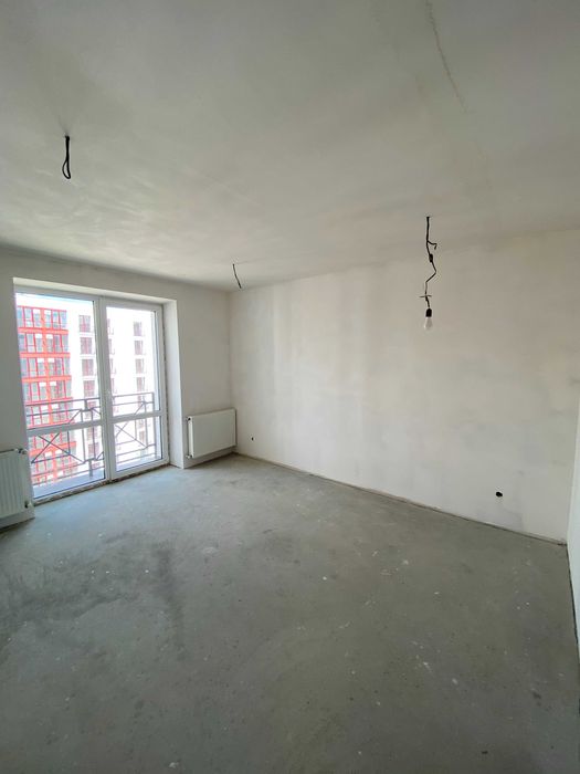 Продається велика 2кв з чорновими робота в сучасному ЖК