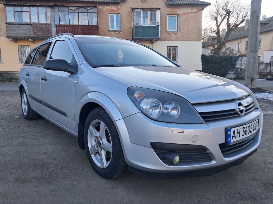 Продам Opel Astra H