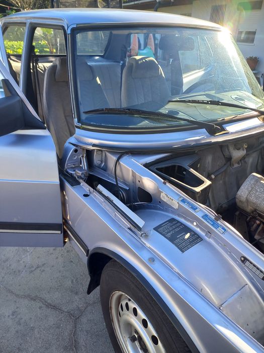 Vendo SAAB 900 75% em bom estado