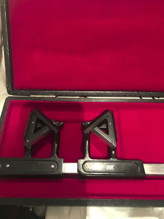 Kompletna kaseta do doboru okularów z soczewkami.