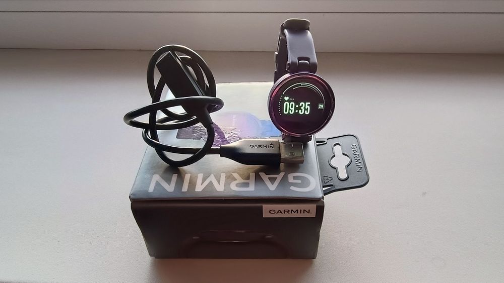 Garmin Lily Sport Edition (повний комплект)