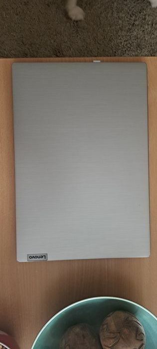 Laptop Lenovo Ideapad 3