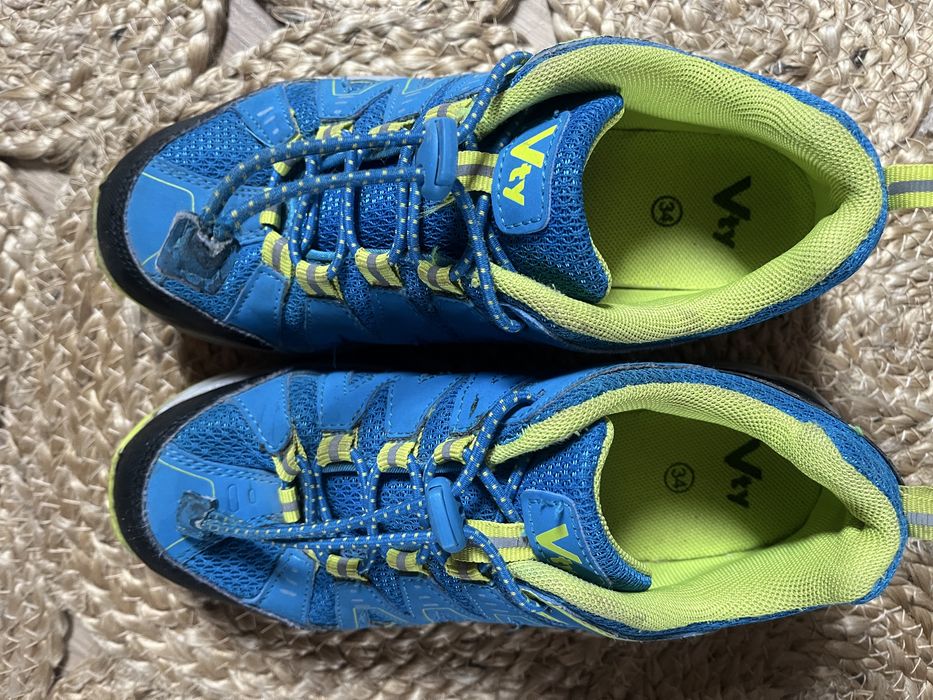 Buty trekkingowe chłopięce 34 Vty