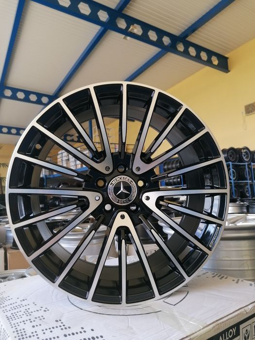 Felgi aluminiowe Mercedes E212 E213 S220 S211 S222 S223 19 cali Amg