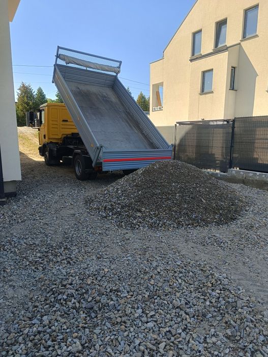 Usługi minikoparką 2,8 tony,wiertnica