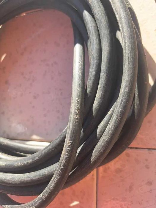 Cabo H05VV-F 2x2,5 mm² 6,7m