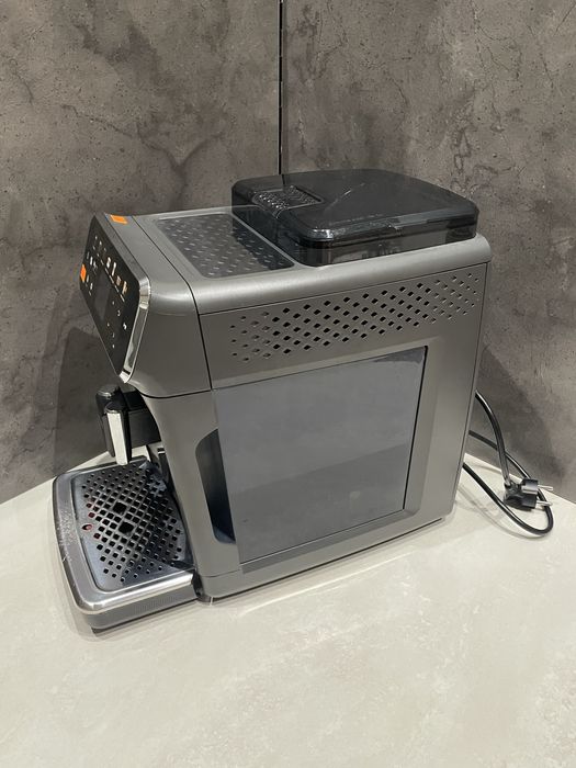 Кавомашина Philips TYPE EP5444! N3278