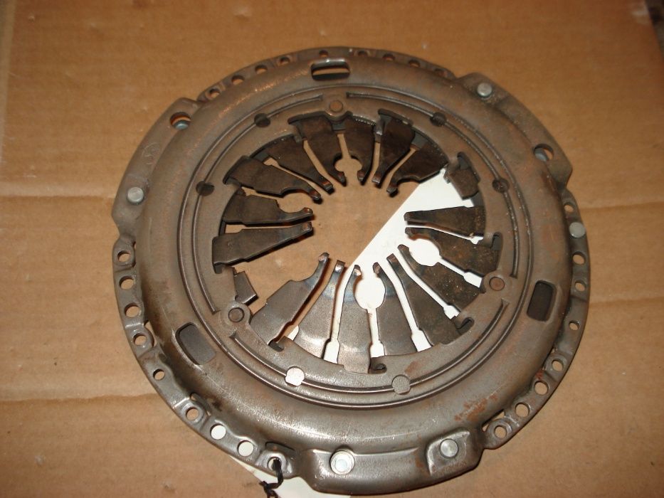 Корзина сцепления 038141025P VAG, SEAT, SKODA, AUDI, VW. 1.8t