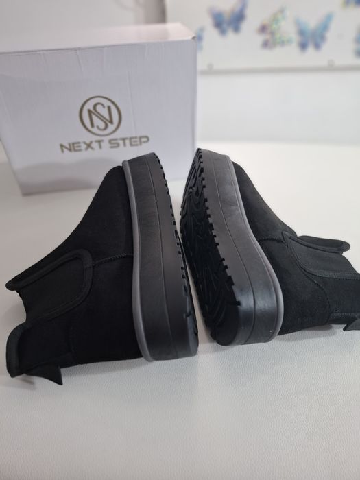 Piękne damskie kozaczki