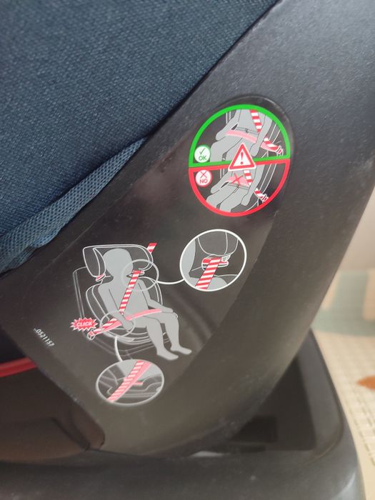 Автокрісло Maxi-Cosi RodiFix ідеальний стан 15-36 кг, 2-3 група