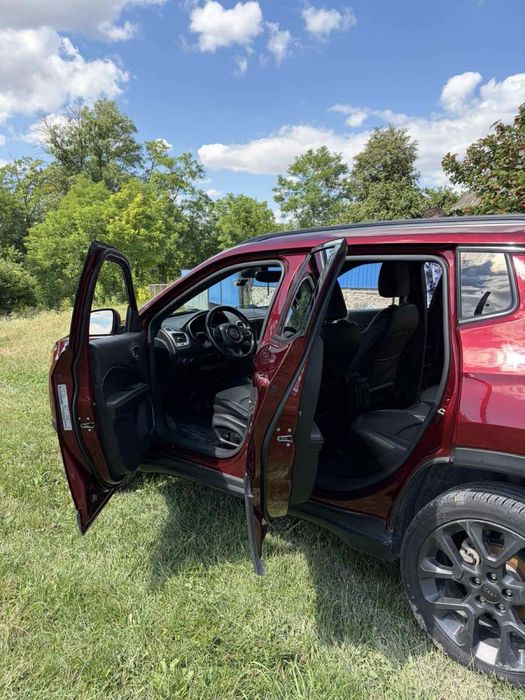 Jeep Compass 80th Anniversary Edition 2021