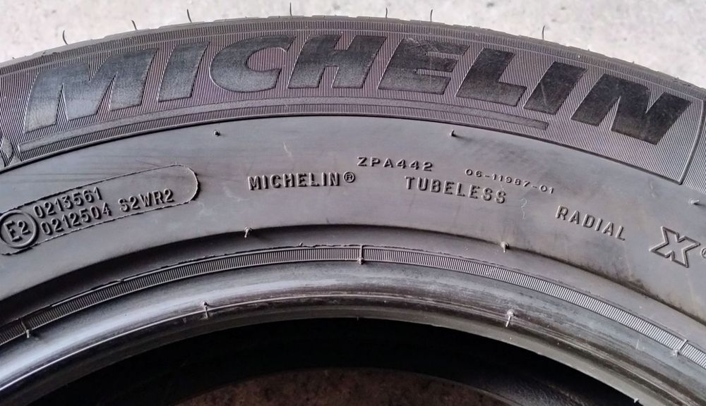 Шини літні R17 215/65 Michelin Primacy 3