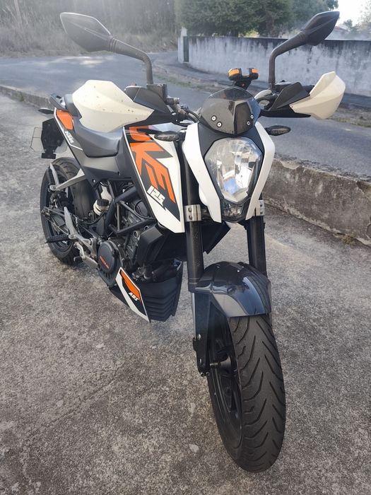 KTM Duke 125 ABS
