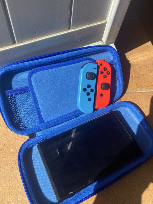 Nintendo Switch com Todos os Acessorios