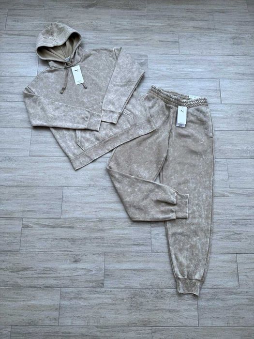 Puma Elevated Essentials Acid Wash