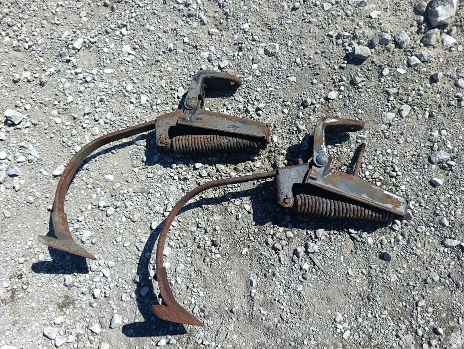 Стойки культиватора CASE