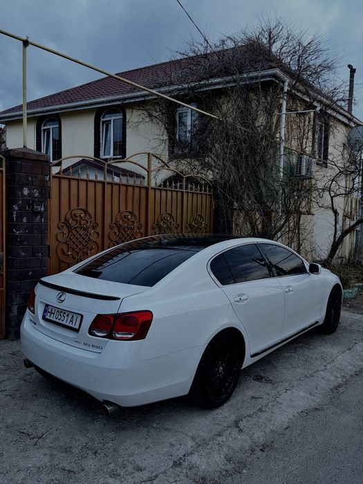 Продам Lexus gs 350