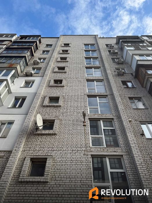 БЕЗ% 1 кім., квартира. Шевченкіський р-н, вул. Казарменна 4-Б