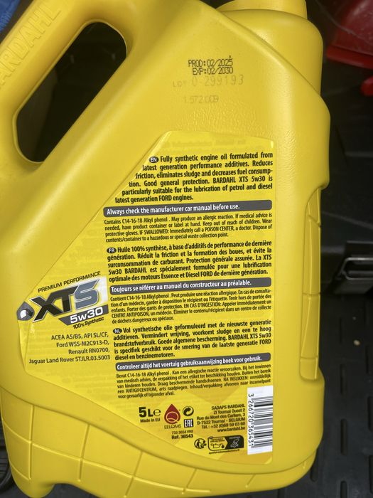 Моторна олива (масло) Бардаль 5w30