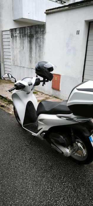 Honda SH125 de 2023 - COMO NOVA