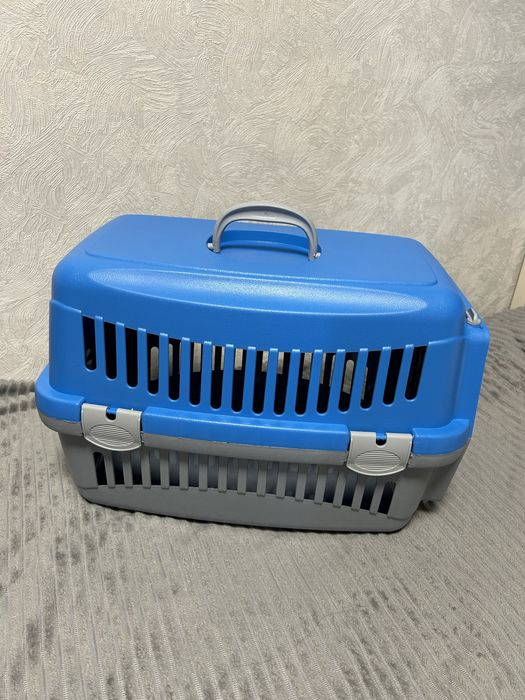 Переноска пластикова для тварин котів та маленьких собак
