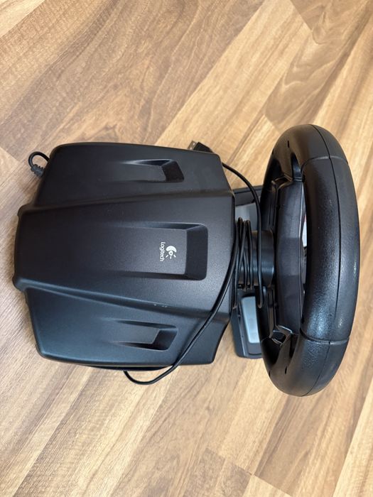 Kierownica Logitech Formula VIBRATION FEEDBACK WHEEL usb