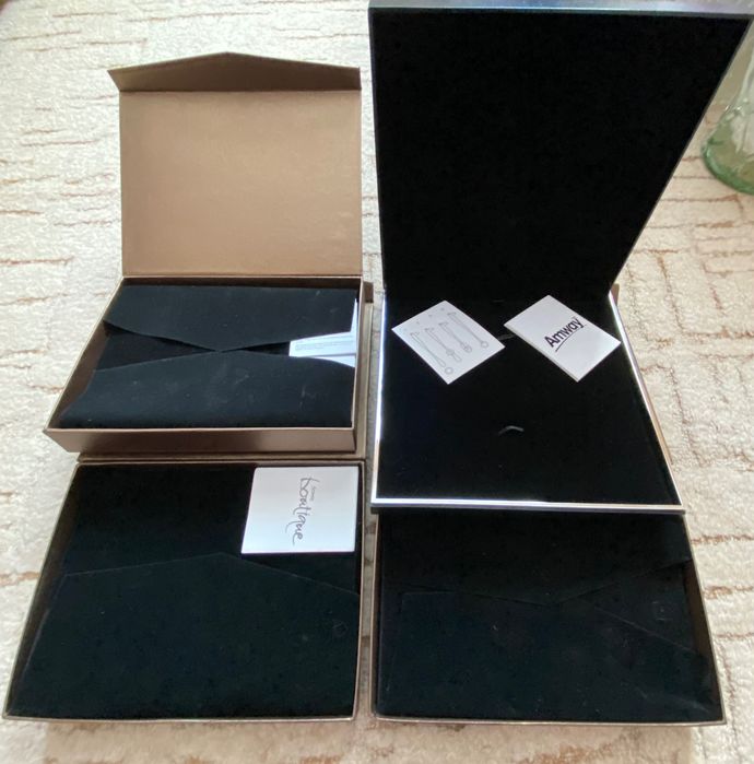 Бархатная коробка для украшений/коробочка для кольца