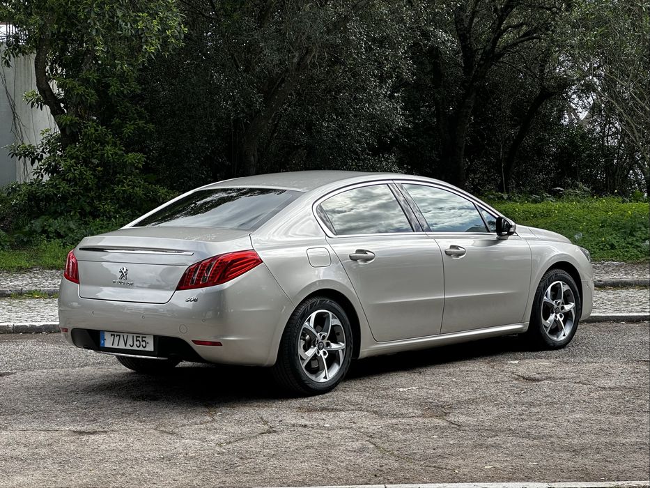 Peugeot 508 2.0 HYBRID4 Cx.Auto