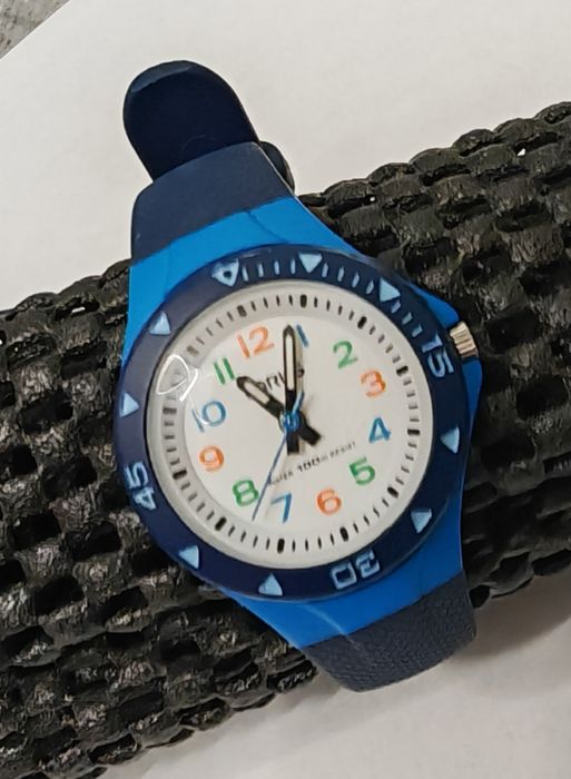 Sportowy Zegarek dla dzieci lorus Z011-X117