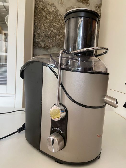 Centrifugadora Moulinex fruta