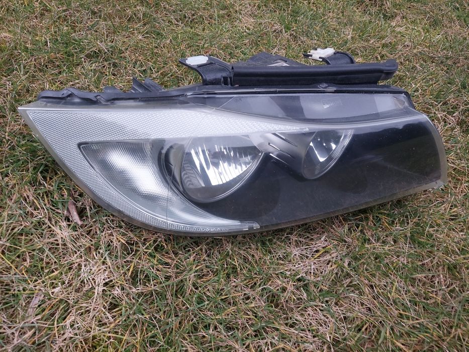 Reflektor lampa przód prawa lewa /europa/ Bmw seria 3 e90 e91