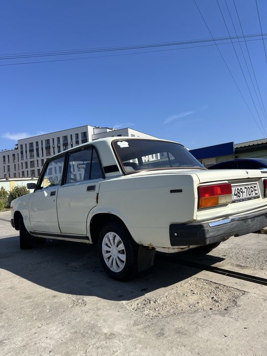 В продажі ваз 2107