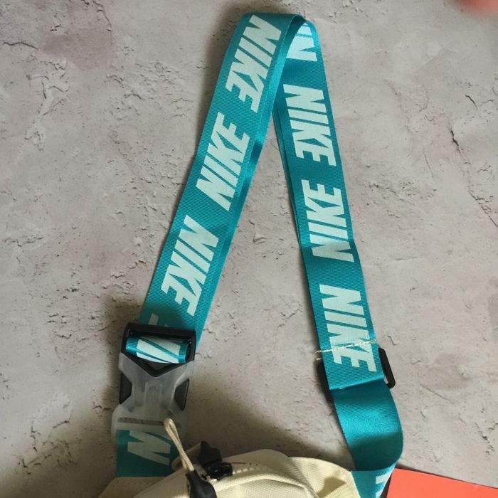 Сумка сумочка месенджер nike барсетка найк бананка mini bag маленька