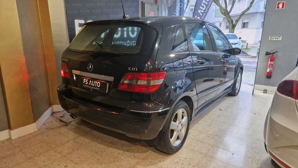 Mercedes-Benz B 200 CDI *DESDE 166€ MÊS*
