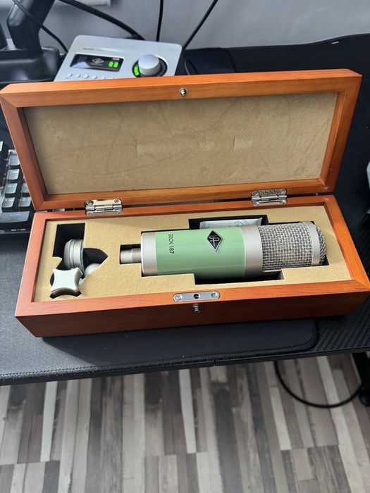Mikrofon UAD Bock 187