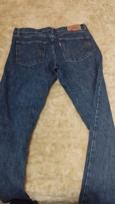 Calças Levis novas 40