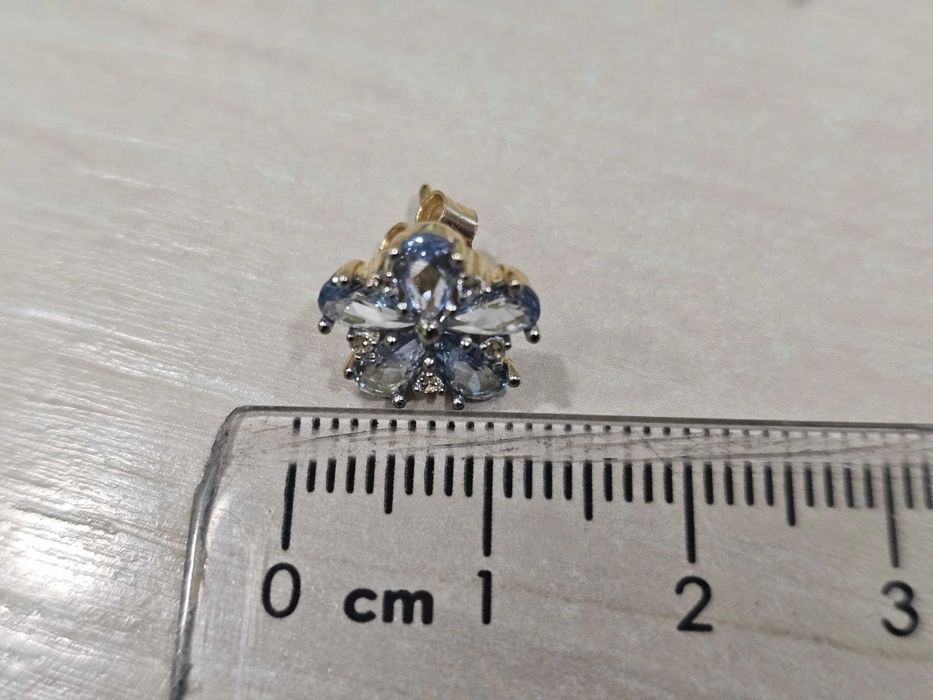 Kolczyki złote kwiatuszki z błękitnych oczek PR 585