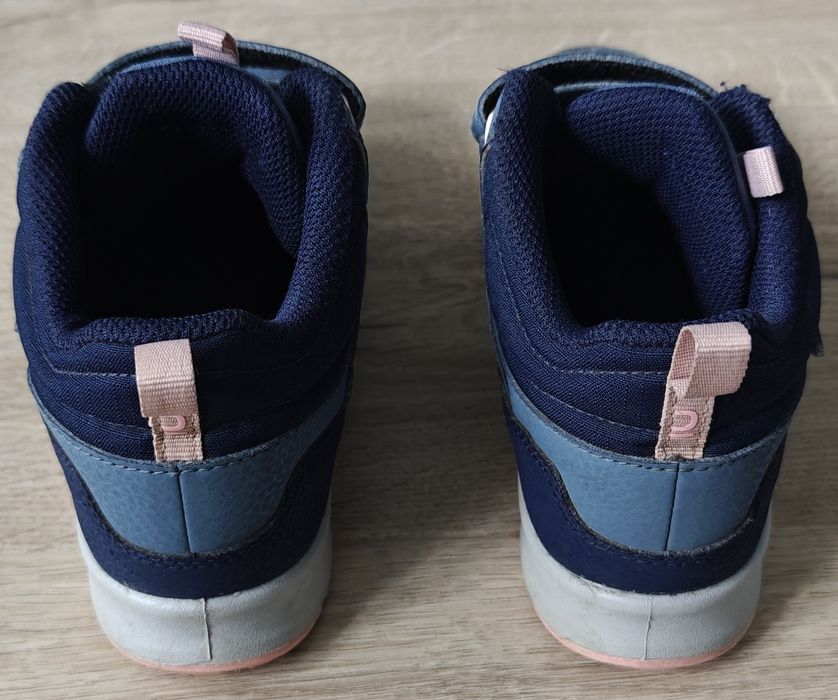 Buty dziecięce turystyczne Quechua na jesień