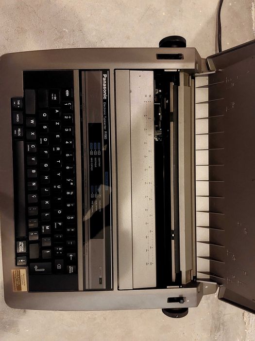 Vende se móveis usados