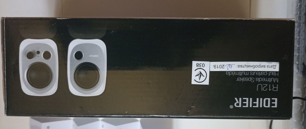 Продам б/у акустическую систему EDIFIER R12U Black в отл. состоянии.
