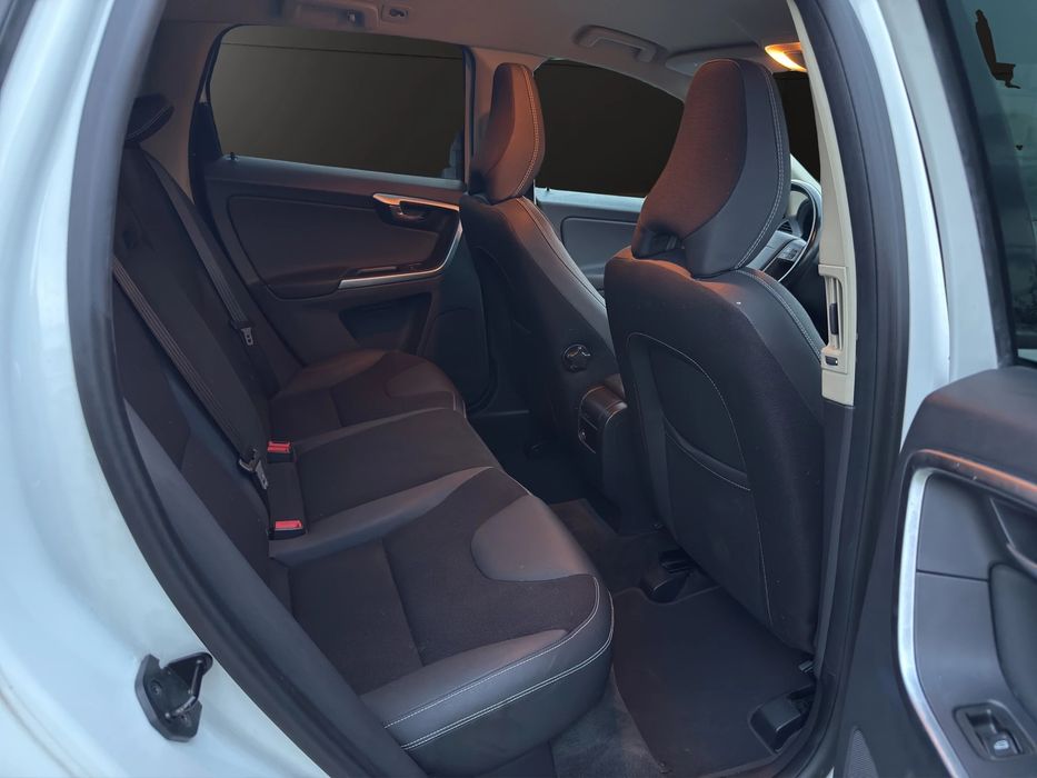 продам автомобіль. Вольво сх60 2009