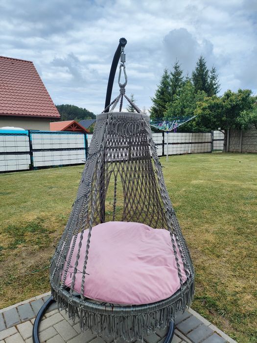 Huśtawka ogrodowa makrama