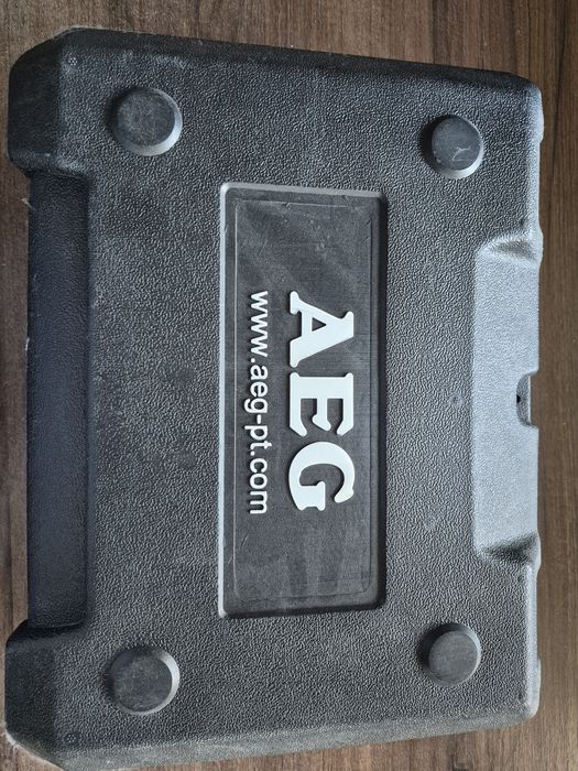 Поодам Лобзік AEG
