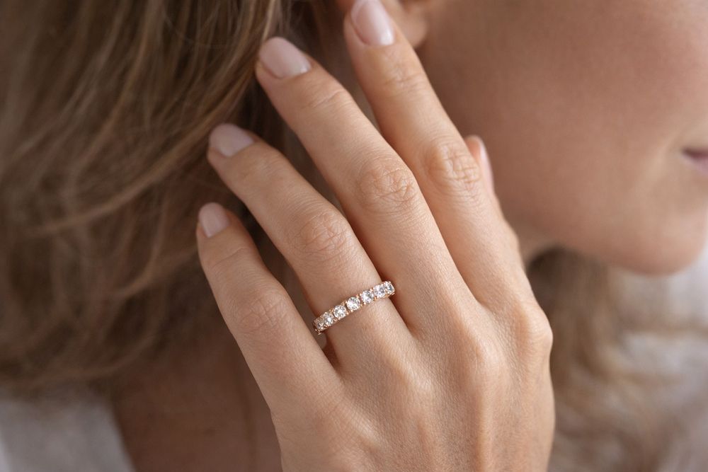 Anel Swarovski original com cristais